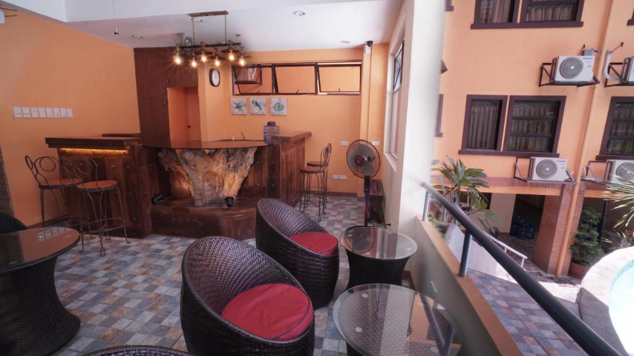 1775 Adriatico Suites Manila Kültér fotó